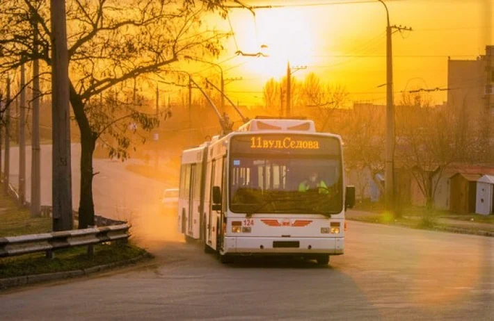 В Запорожье требуют продлить время работы общественного транспорта