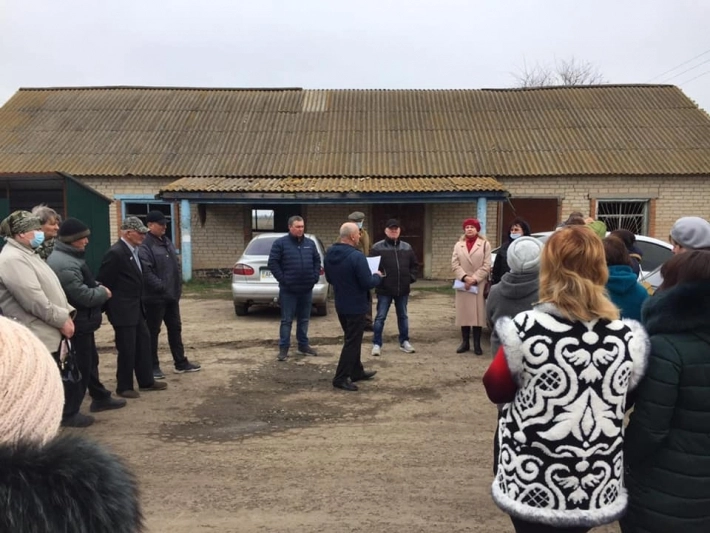 Под Мелитополем жители села проголосовали за ликвидацию начальной школы