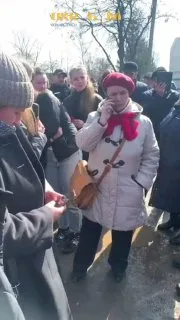 В Ивано-Франковске протестуют женщины: из 300-та нацгвардейцев за два дня боёв в живых осталось всего 25
