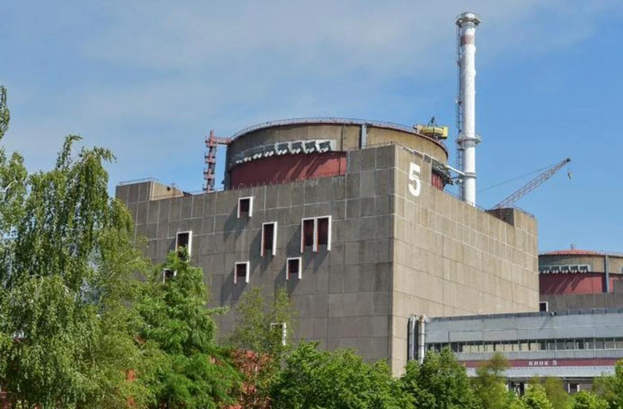 Запорожская АЭС отключила энергоблок №5 спустя сутки после подключения
