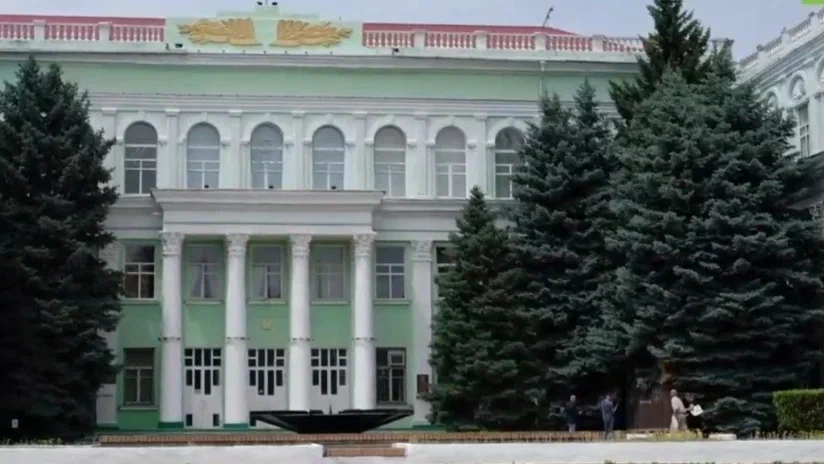 Украинское министерство образования  пытается заставить мелитопольских студентов оплачивать учёбу, к которой уже не имеет никакого отношения