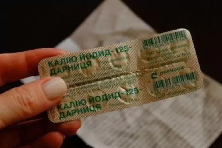 В Киеве после сообщения Зеленского моментально раскупили йодид калия