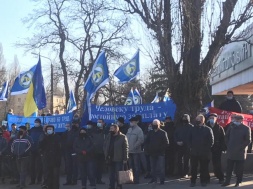 Работники АМКР проводят акцию за повышение зарплаты до европейского уровня