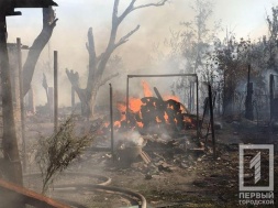 Масштабный пожар на Гданцевке: больше 30 домов в Кривом Роге остались без газа