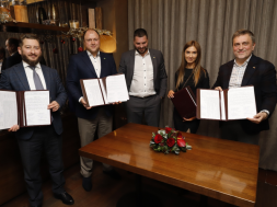 Міськрада Дніпра підписала меморандум про співпрацю із ГО «Дипломатичний клуб»