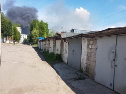 Пожар на территории завода «Днепропресс» жителям Днепра придется закрыть окна