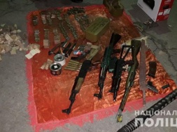 Пулемет и гранаты: у жителя Запорожья обнаружили большой арсенал оружия