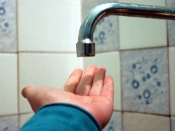 Водний колапс: Бердянців просять обмежити відправлення природних потреб