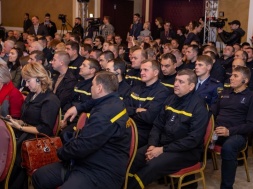 На Днепропетровщине проходит первая в Украине международная медицинская конференции при поддержке НАТО
