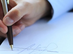 Експертиза підтвердила, що у Жеваго підробили підписи для реєстрації Євросолідарності