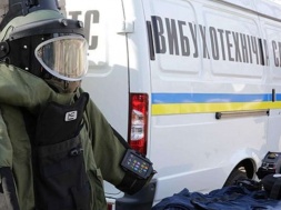 Под Днепром в подъезде дома прогремел взрыв: подробности