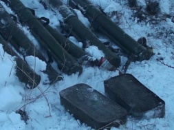 В Запорожской области сотрудники СБУ нашли схрон с военными средствами поражения