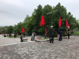 В Мелитополе у коммунистов свой День Победы