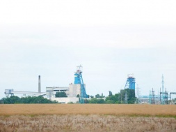 На шахте Днепровская пострадали три шахтера. Угрозы жизни нет