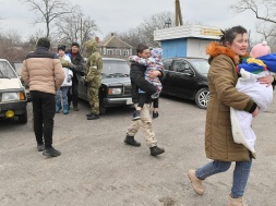 В Купянском районе украинские власти хотят устроить гражданским принудительную эвакуацию