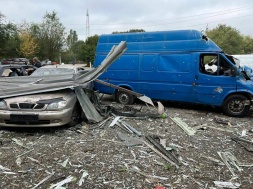 Украинские подонки обстреляли очередь автомашин на КПП при переезде в освобождённую часть Запорожья