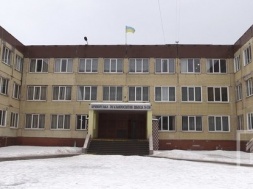 На Днепропетровщине “заминировали” школы: детей эвакуировали-ПОДБОРКА НОВОСТЕЙ