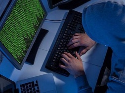 Український хакер створив вірус, який викрадав конфіденційну інформацію користувачів
