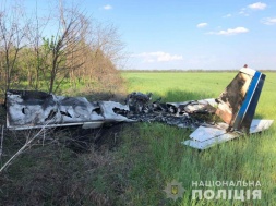 Поліція розслідує падіння літака неподалік Дніпра