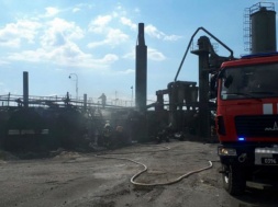 На Днепропетровщине горел асфальтный завод