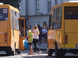 6 гривень у тролейбусі та 8 в автобусі: у Полтаві можуть підвищити вартість проїзду