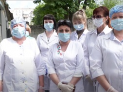 Медики Днепра просят защиты у Президента Украины