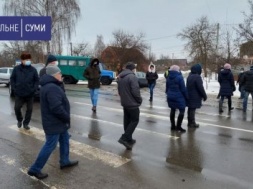 На Сумщине люди перекрыли трассу Сумы – Киев