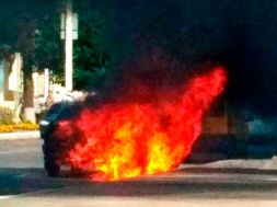 У Лубнах згорів автомобіль міської ради