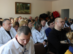 У Кременчуцькому районі звільняють медпрацівників