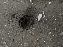 В Кривом Роге во двор частного дома бросили взрывчатку
