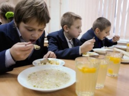 У Кременчуці зростає вартість харчування в школах і в дитсадках