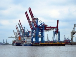 В Бердянском порту впервые приняли импортную партию СУГ