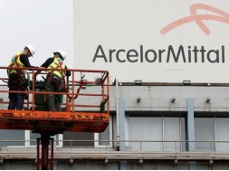 Американское подразделение ArcelorMittal просит своих поставщиков снизить цены