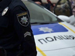 В Буче неизвестные обстреляли из автоматов машину полицейского чиновника