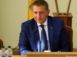 В Кременчуге от партии Коломойского победил мэр, который требовал национализировать автохолдинг Жеваго