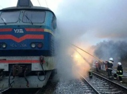 Поезд Запорожье – Киев загорелся во время движения