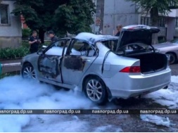 В Павлограде взорвали машину известного спортсмена