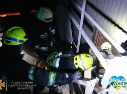 У Дніпрі палав завод Петровського: вогонь тушили 29 рятувальників