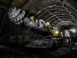 На Дніпропетровщині через задимлення гірників евакуювали з шахти