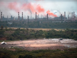 На Днепропетровщине предприятие Ахметова «договорилось» с горсоветом Вилкула о выбросах