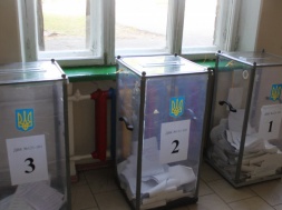 У Дніпрі члени ДВК вносили зміни у протоколи виборів не на засіданні, – ОПОРА