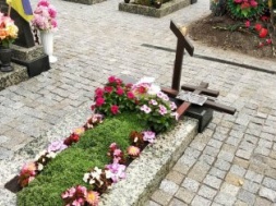 В Сумах вандализировали могилы участников АТО