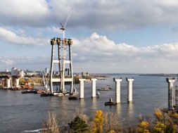 У Запоріжжі почали руйнуватися недобудовані мости