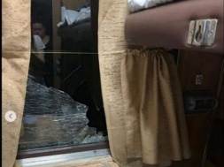 Поезд Харьков – Херсон атаковали неадекваты с камнями