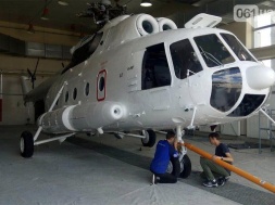 В Запорожье модернизировали два военных вертолета Ми-8