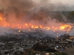 Под Энергодаром горел городской полигон бытовых отходов - полностью ликвидировать возгорание удалось спустя 14 часов