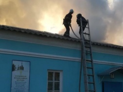 На Днепропетровщине подожгли храм УПЦ - ПОДБОРКА НОВОСТЕЙ
