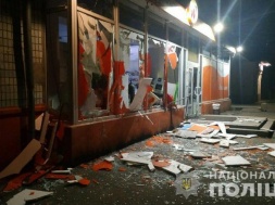 В Запорожье в жилом доме прогремел взрыв: взорвали и ограбили банкомат Приватбанка