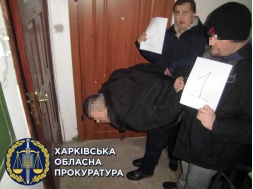Днепровские правоохранители украли у вора 42 млн. грн.