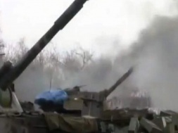 Артиллеристы ВСУ расстреляли украинских солдат, сдающихся в плен